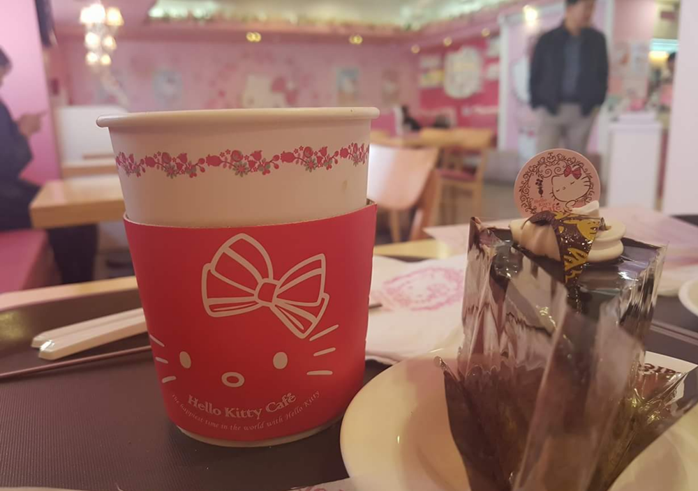 Hello Kitty Cafe Myeongdong 헬로키티카페 명동, Korea Restaurant and Cafe